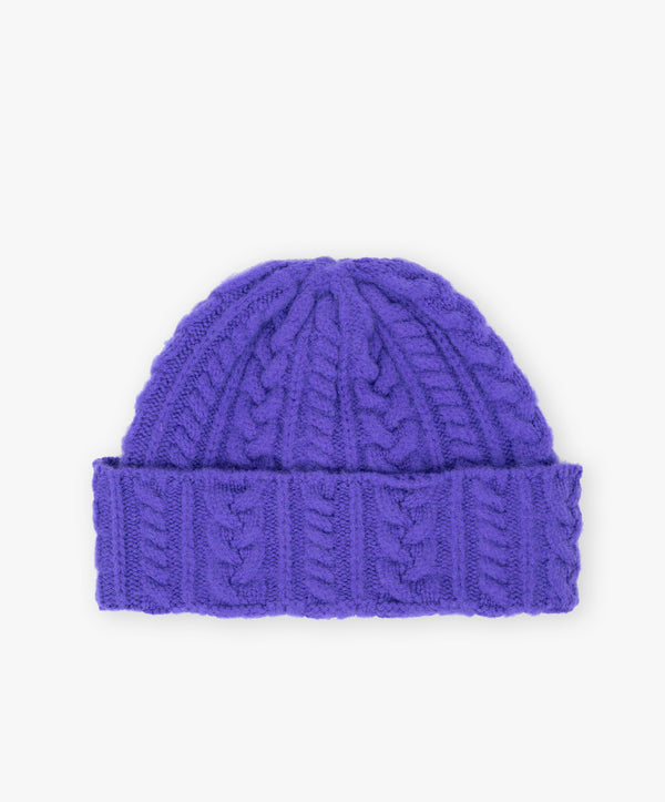 Cable Festival Hat - Violet Eyes
