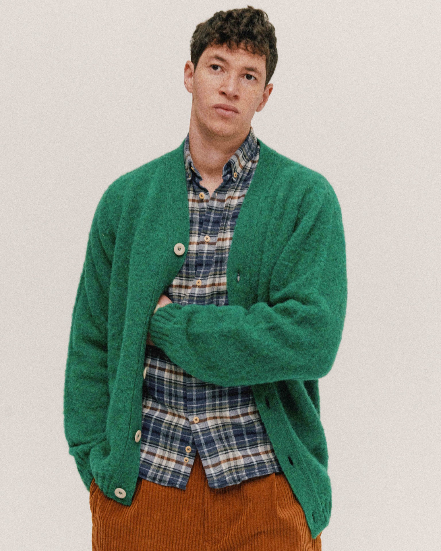 Howlin' Shaggy Bear Cardigan - Greenlover AW23